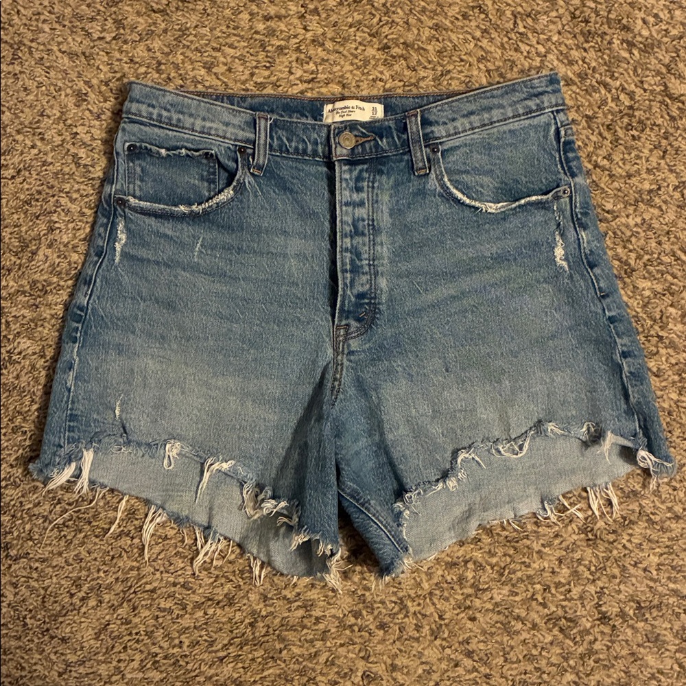 Abercrombie & Fitch high rise dad short -size 12